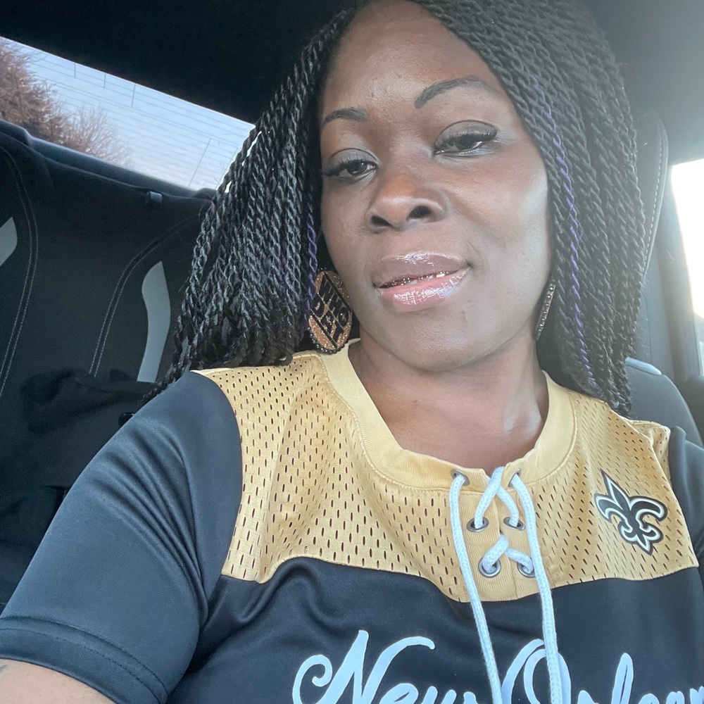 Meet your Posher, Brandi